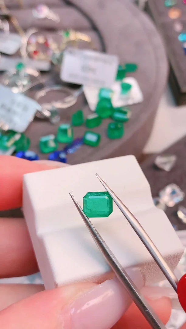 裸石祖母绿0.96ct