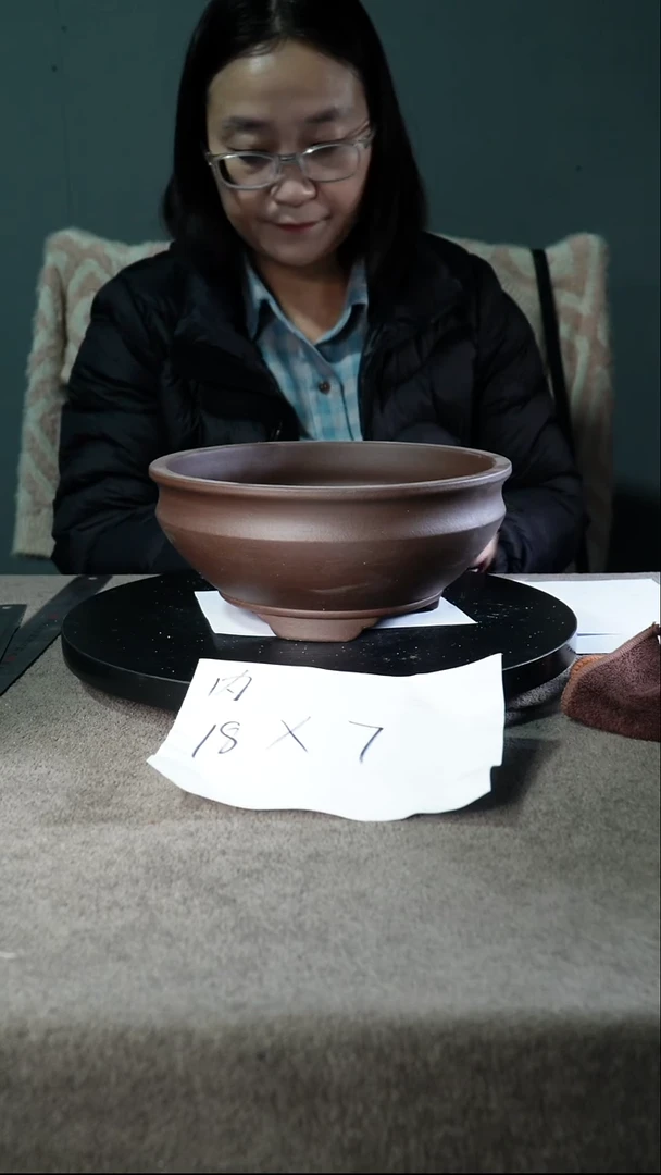 宜兴紫砂花盆小盆