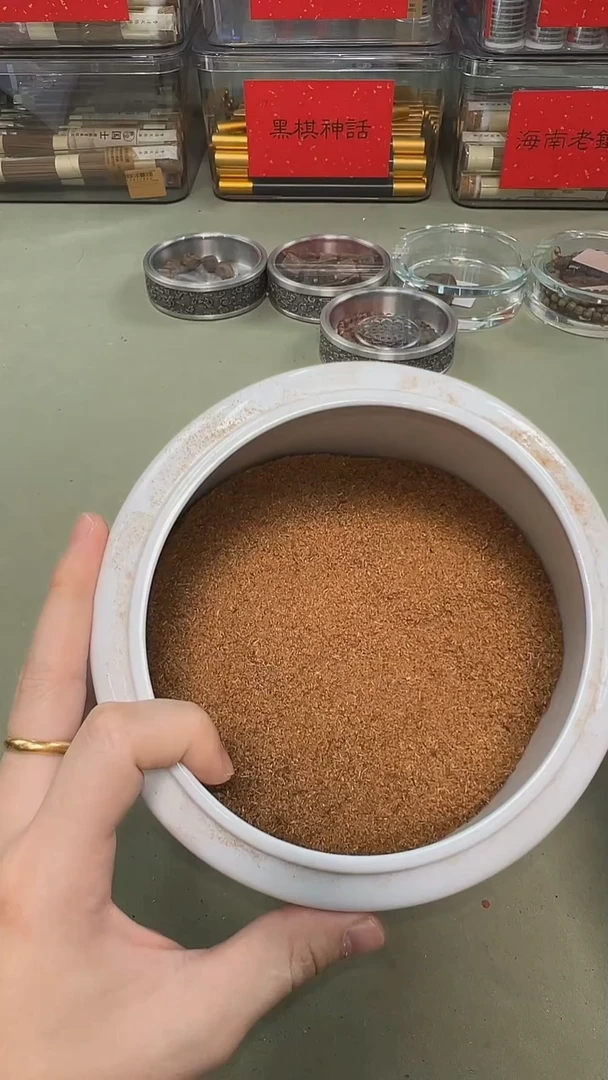 柬埔寨菩萨棋黄金卷1g装