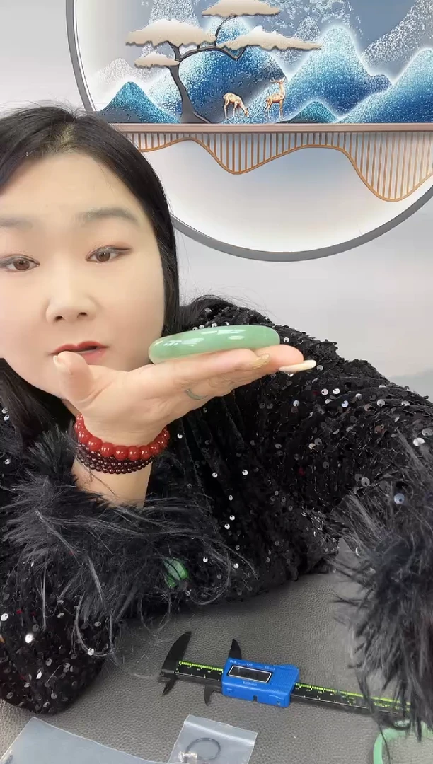 未镶嵌微瑕绿镯子石英质玉5859