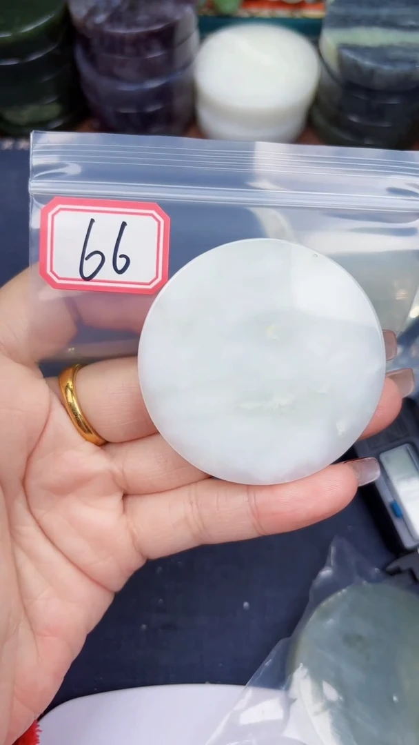 颈饰未镶嵌和田玉和田玉