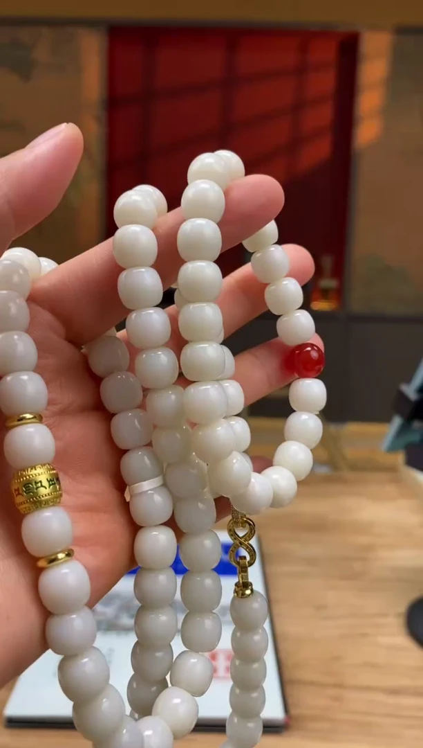 和田玉未镶嵌颈饰D417