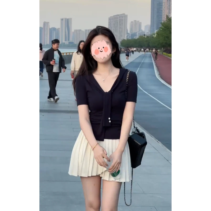 法式藏蓝色v领短袖t恤女装夏季薄款高级感法式蓝色法式上衣套装