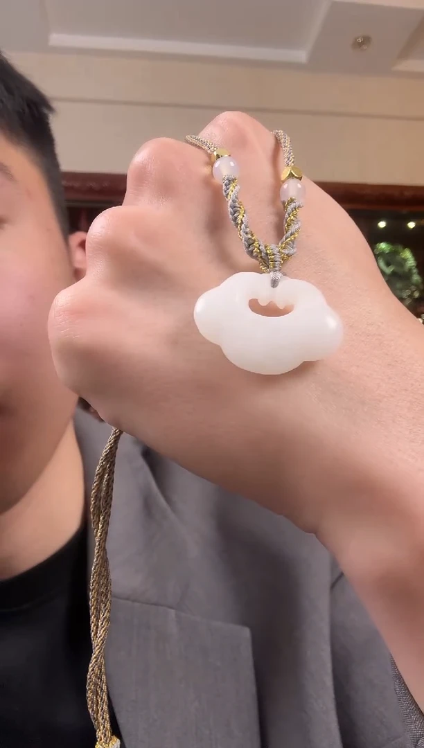 【闪购商品】和田玉吊坠未镶嵌白玉如意锁