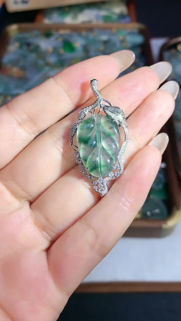 颈饰银S925镶嵌翡翠港*～25112601