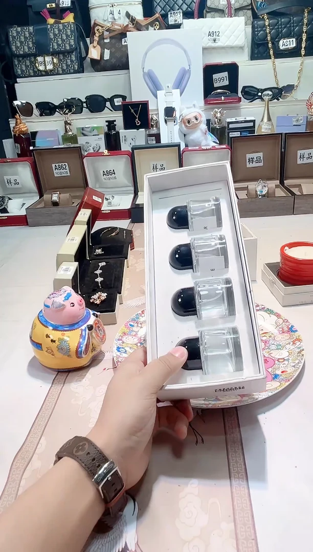 瓷片瓷器 库房到期 全部地板价@@1
