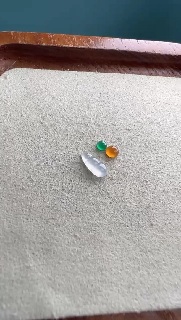 未镶嵌定制翡翠习***眠多彩提溜