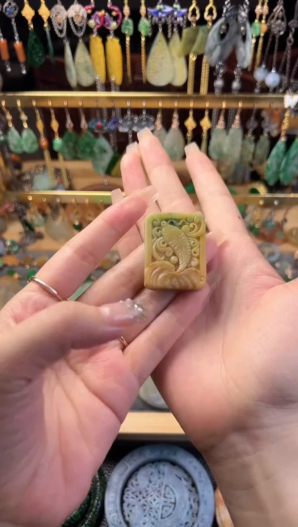 未镶嵌定制翡翠翡翠