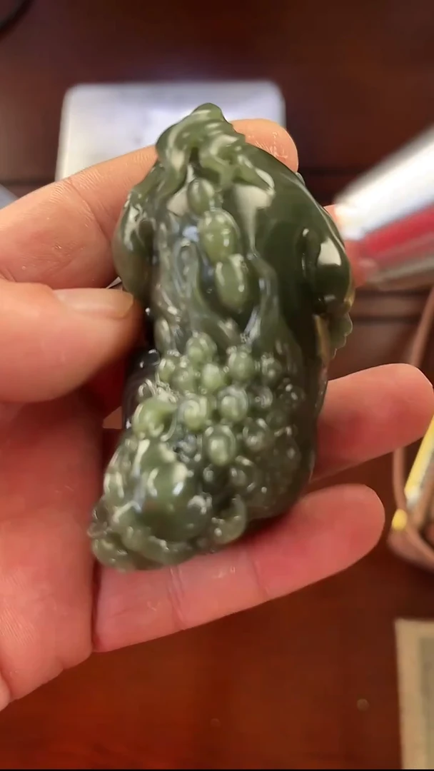 未镶嵌透闪石质玉把件手把