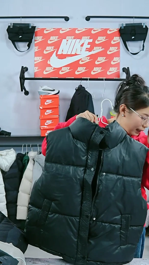 2116闪购编码运动衣以直播间过款为准尺码XL