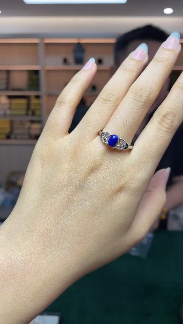 青金石未镶嵌·多样性发一件