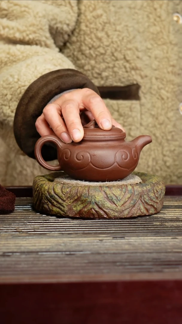 宜兴原矿紫砂壶茶壶宜兴原矿紫砂壶茶壶160C