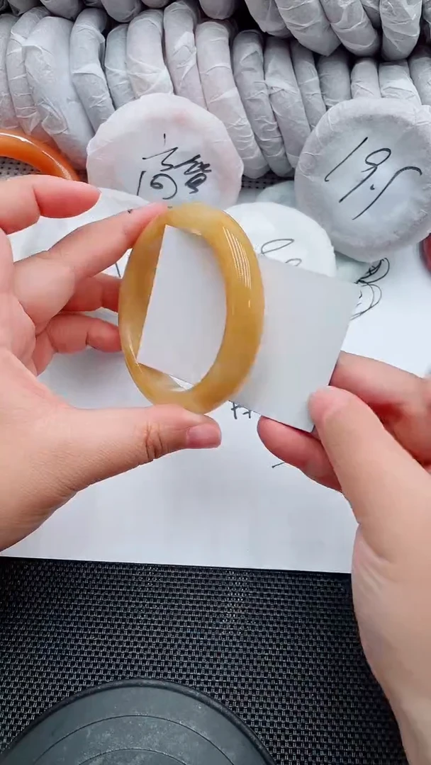 未镶嵌手镯石英质玉131-59-60