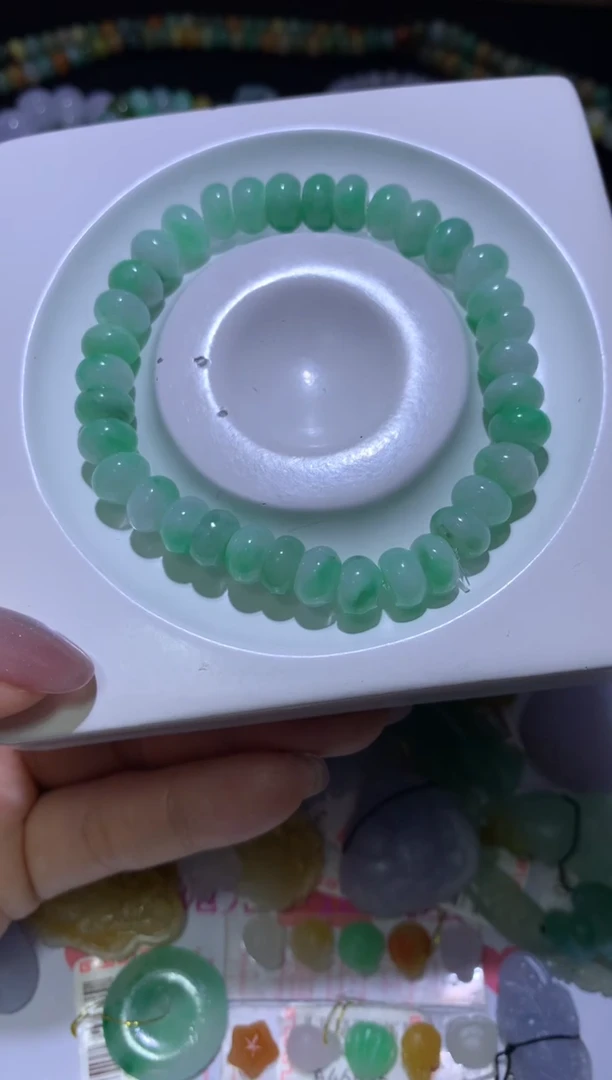 【闪购商品】定制翡翠未镶嵌MJX040449