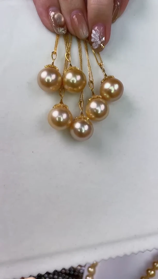 【闪购商品】海水珍珠吊坠(不含链)18K金镶嵌金珠15-16mm多样性发一