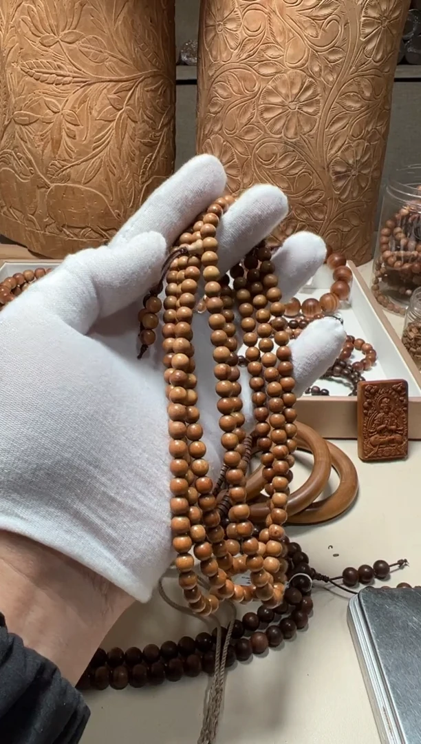 【闪购商品】檀香木手串/手链老山檀香0.6/108微瑕福利  孔道