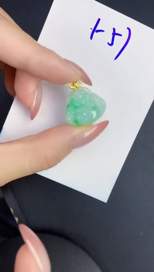 翡翠未镶嵌颈饰缅甸天然翡翠A货