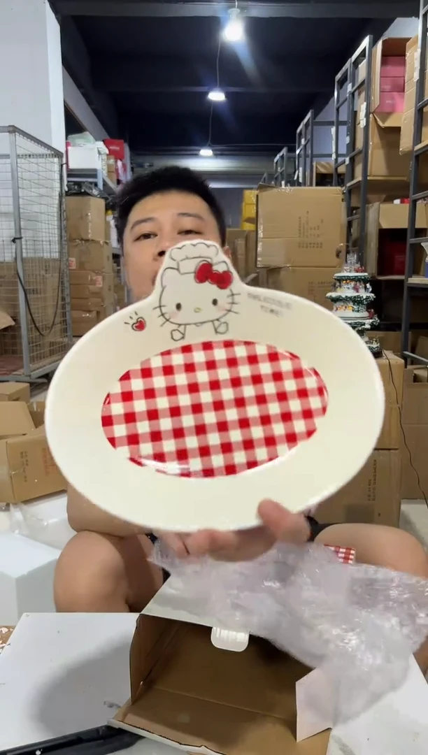 瓷片原盒kt猫红格子餐盘