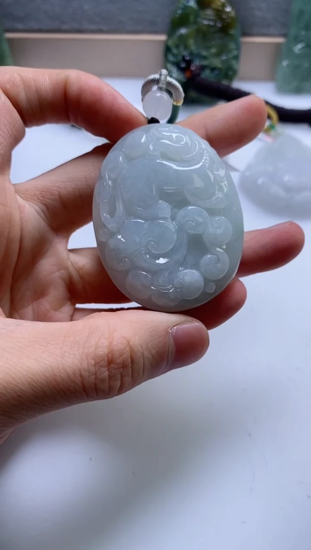 【闪购商品】翡翠挂件未镶嵌             