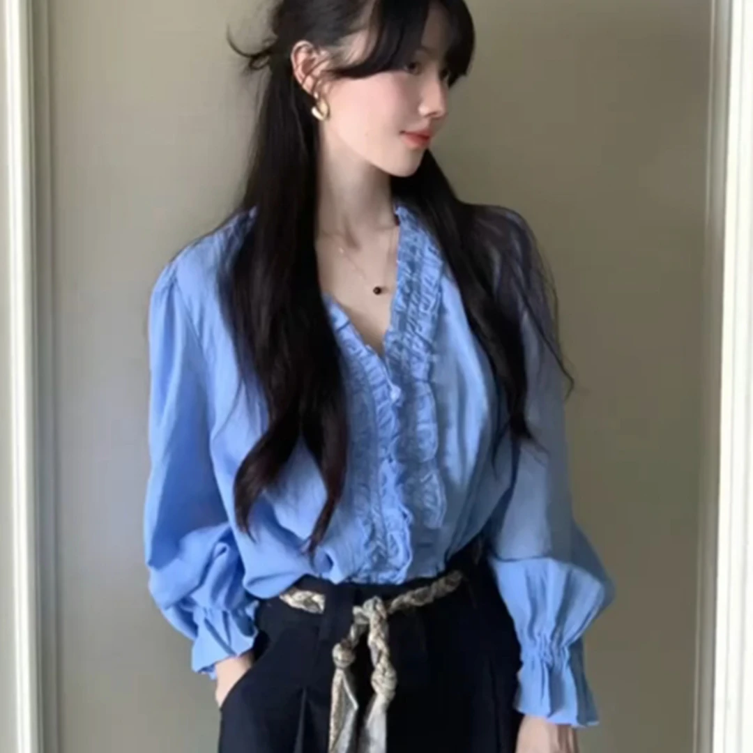 法式小资蓝色木耳边长袖衬衫女2025早秋新款轻奢高级感喇叭袖上衣