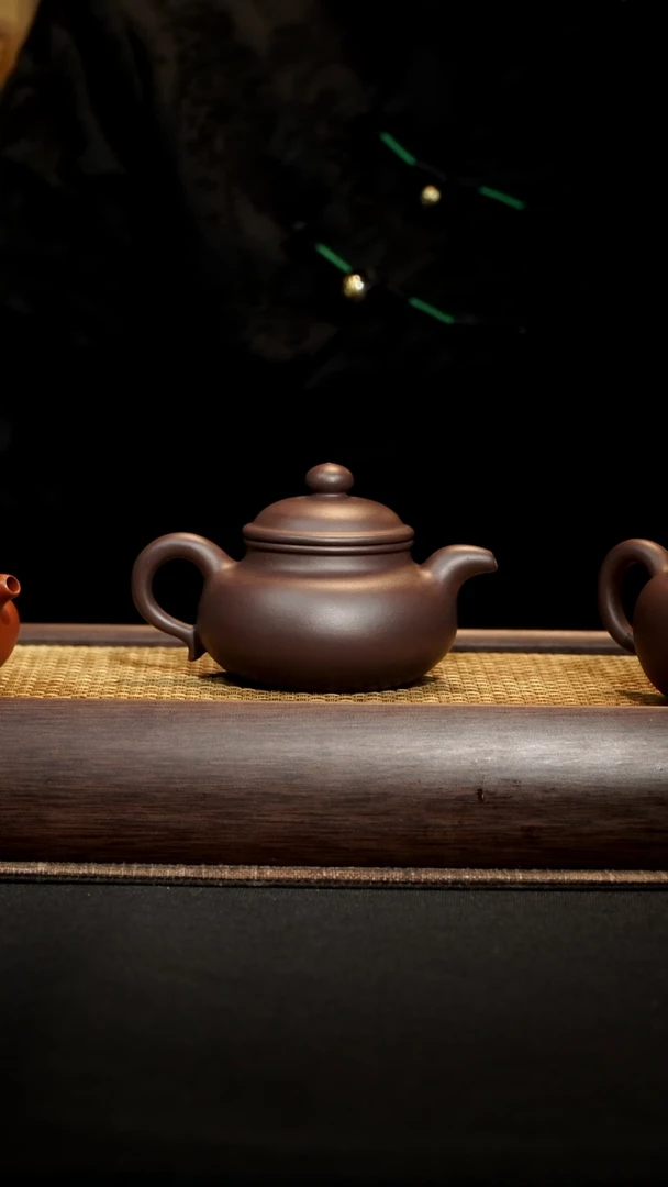 【闪购商品】紫砂茶壶玉麟仿古 紫泥145cc