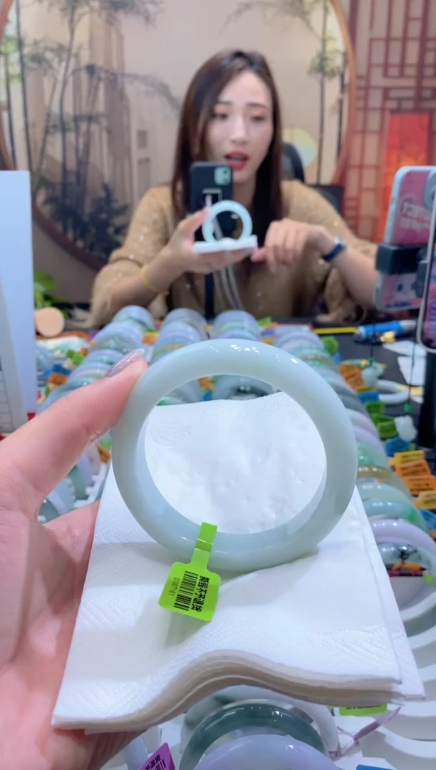 未镶嵌手镯翡翠000079795