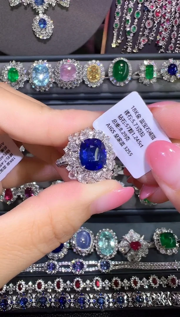 戒指蓝宝石18K金镶嵌5.73ct/AIGS/皇家蓝