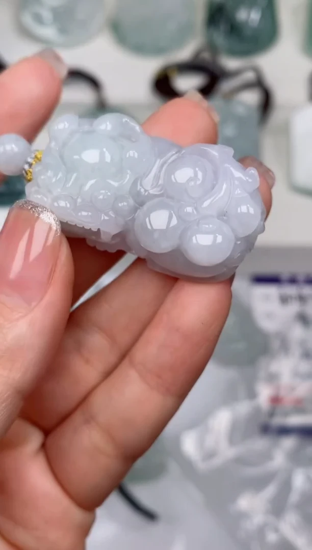 【闪购商品】翡翠颈饰未镶嵌吊坠