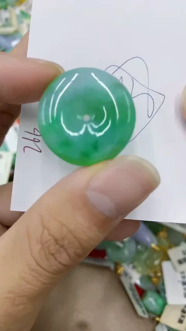 颈饰未镶嵌翡翠111111111111