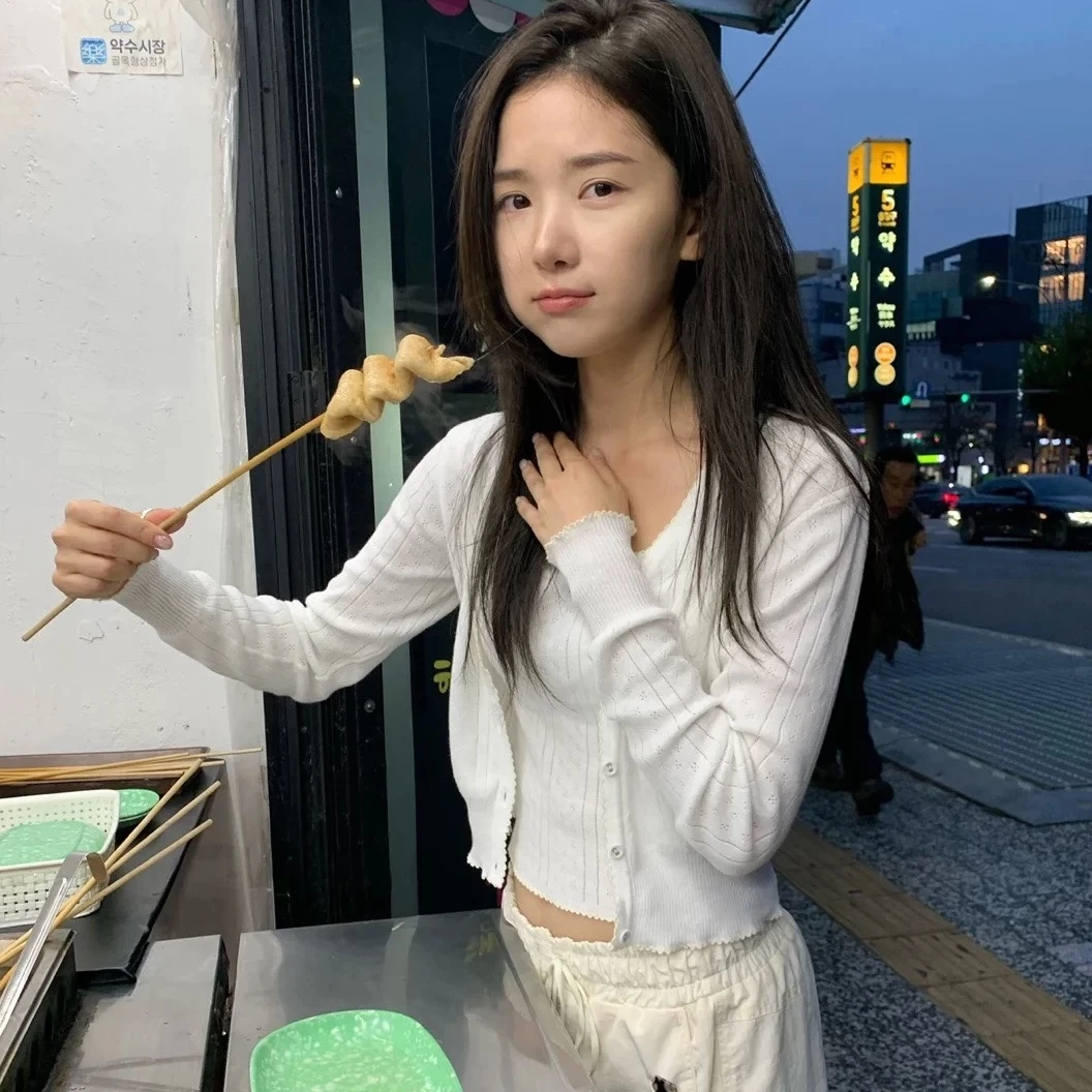 金智妮同款八奶春季新款气质蕾丝边系带长袖开衫