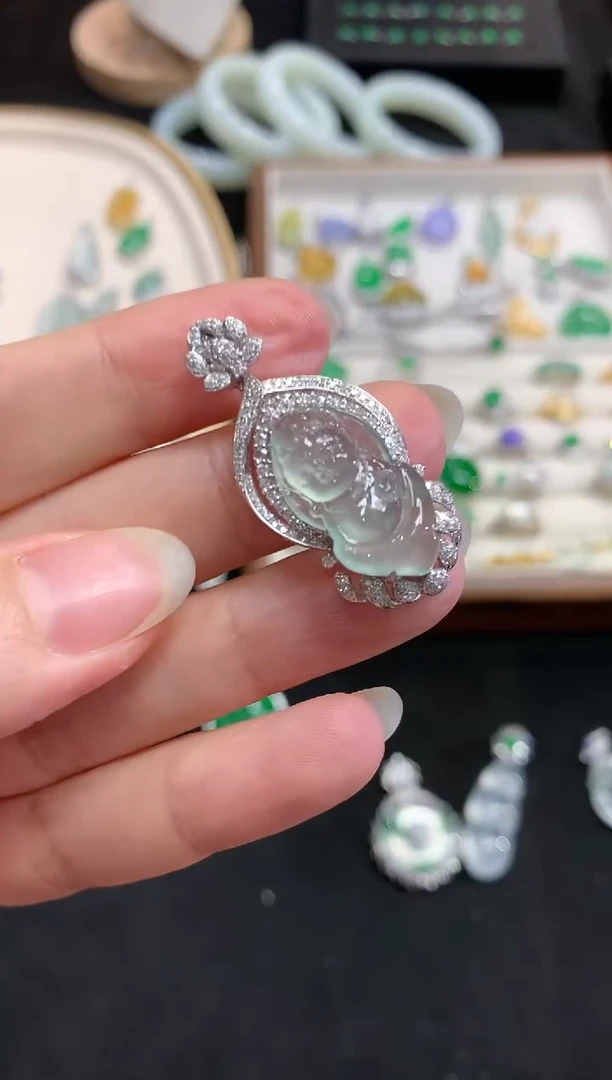 【闪购商品】翡翠颈饰未镶嵌W484|15000