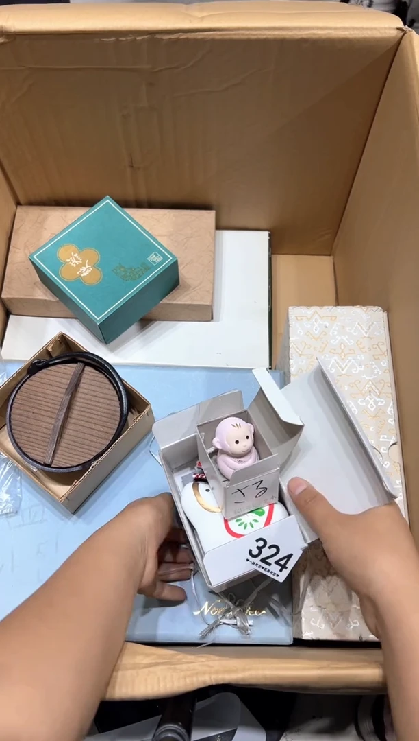 瓷片大****y324............