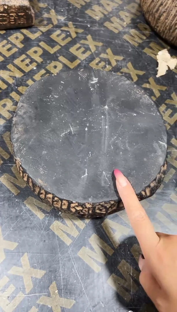 陶土【火山泥】双兽头底座