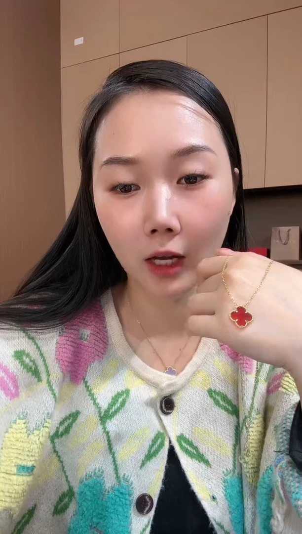 【闪购商品】玛瑙/玉髓手链18K金镶嵌红色k黄，四叶草套链GHJ25版