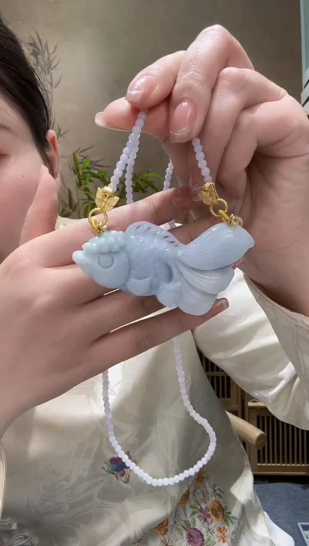 【闪购商品】翡翠颈饰未镶嵌吊坠