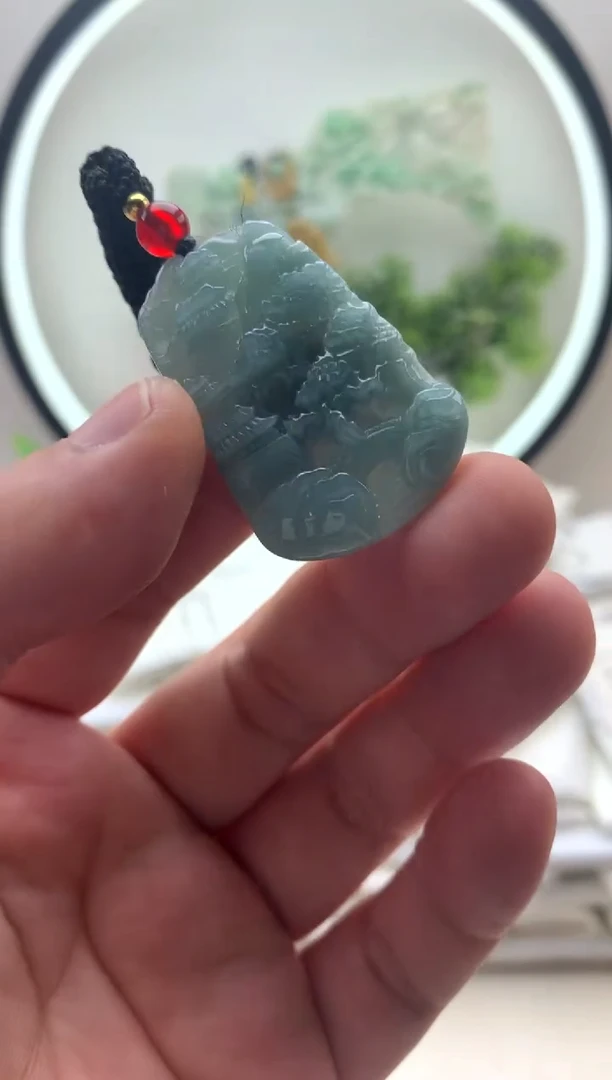 颈饰未镶嵌翡翠小山水