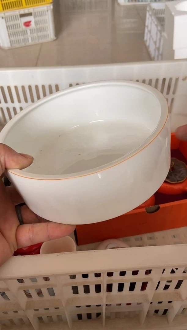 无运费险有瑕疵的摄影的产品有使用过的痕迹有点脏介意勿拍