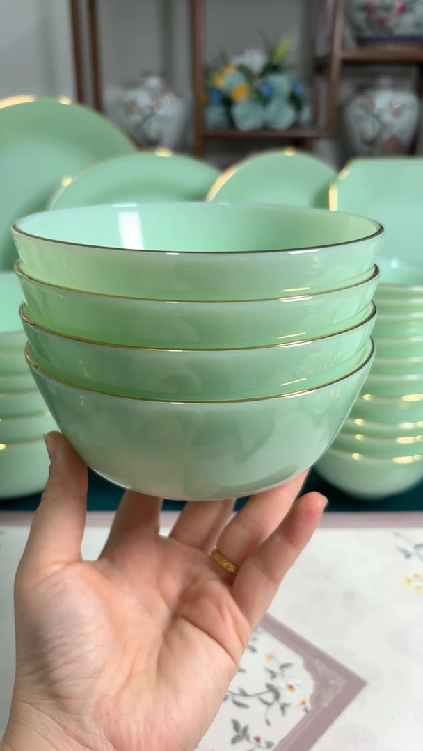 硬质细瓷 5.5英寸玉瓷碗4个口径13.8厘米