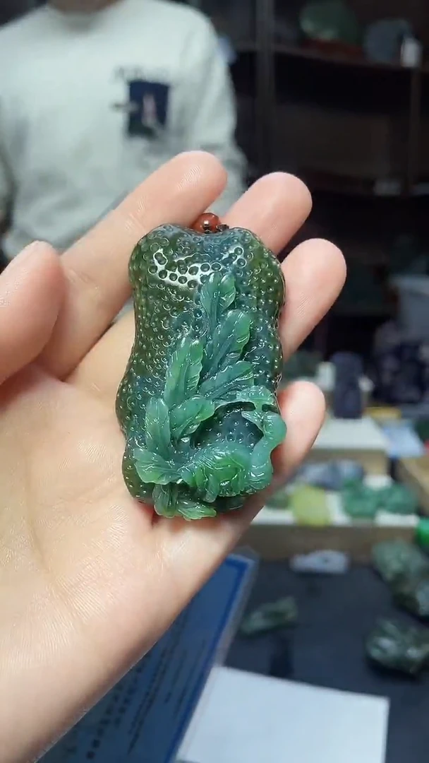 【闪购商品】和田玉颈饰未镶嵌1