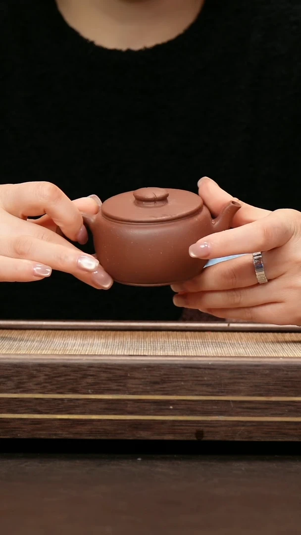 茶壶紫砂紫泥  梅桩汉瓦
