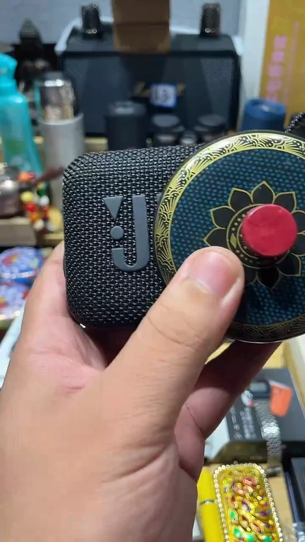 瓷片闪购商品 如图所示