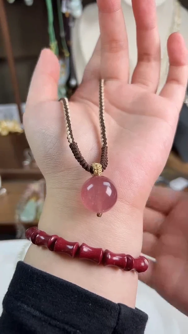 【闪购商品】水晶颈饰未镶嵌草莓球