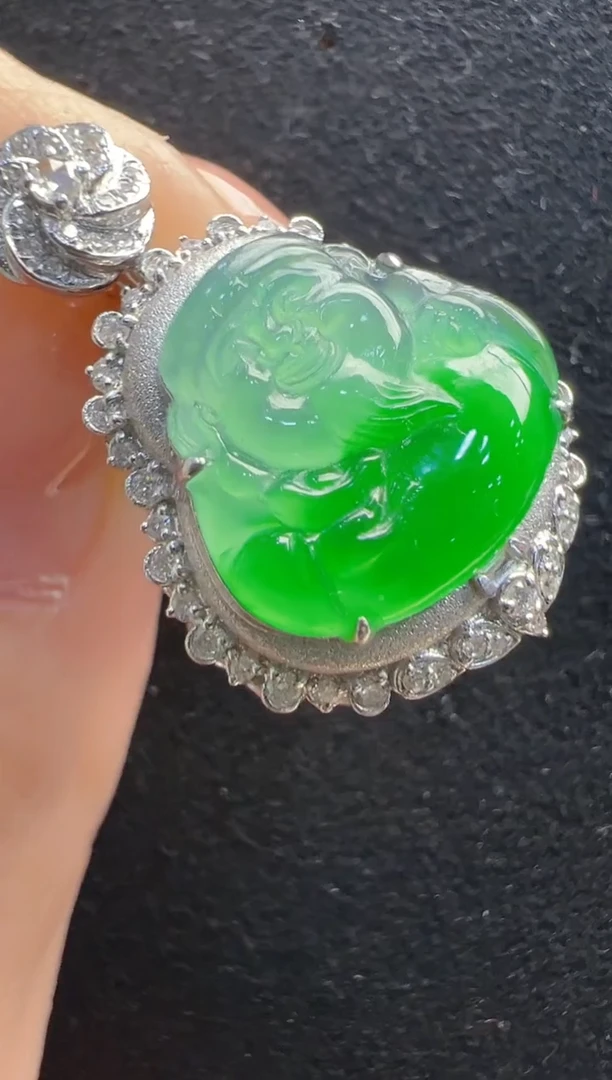 【闪购商品】翡翠吊坠(不含链)18K金镶嵌多样性发货拍一发一