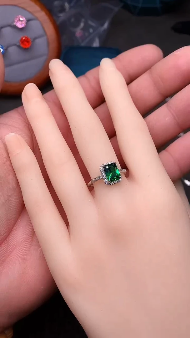 【闪购商品】透辉石戒指银S925镶嵌·······