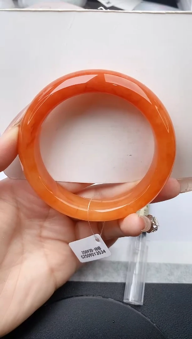 未镶嵌手镯石英质玉w133-HHB59+