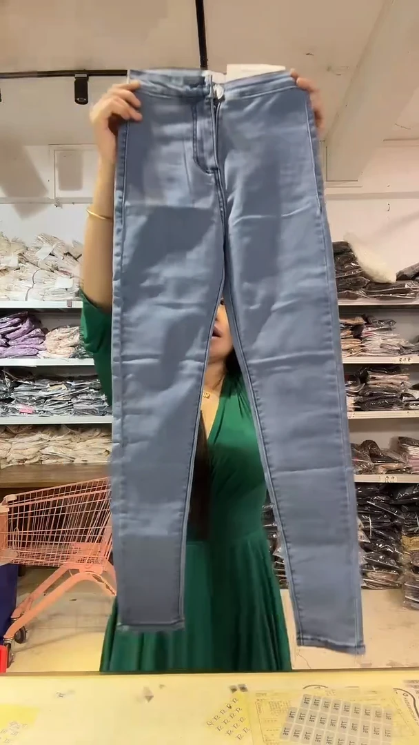 你伍老板娘服装 100 s