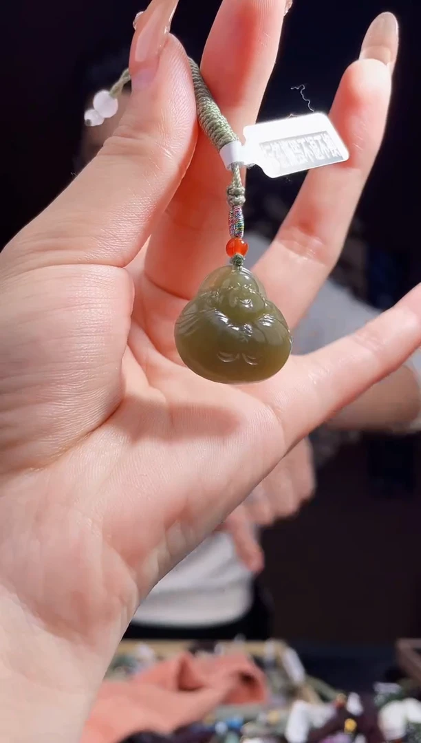 【闪购商品】和田玉颈饰未镶嵌拍一发一