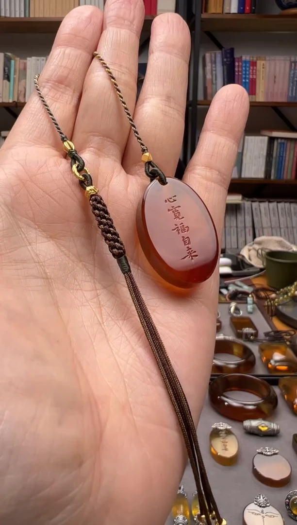 【闪购商品】琥珀颈饰未镶嵌手机挂心宽福自来