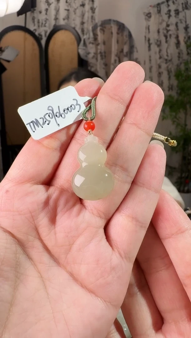 颈饰未镶嵌和田玉葫芦 xp