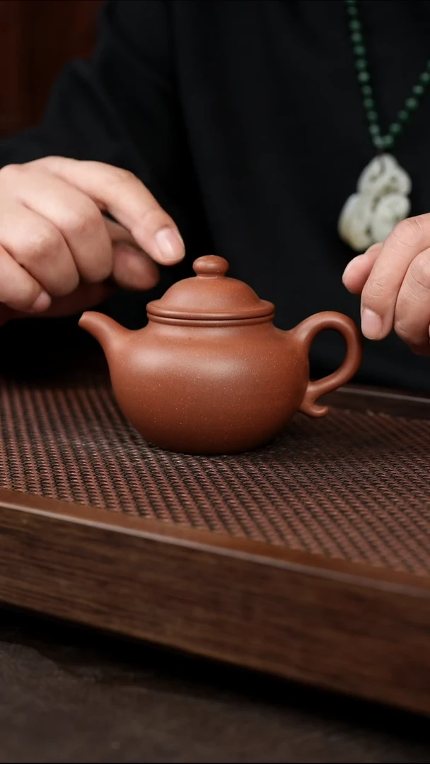 茶壶紫砂1-1莲子